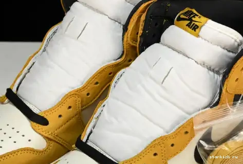High Retro 1  555088-109 555088-109 Jordan Ochre Yellow  0503